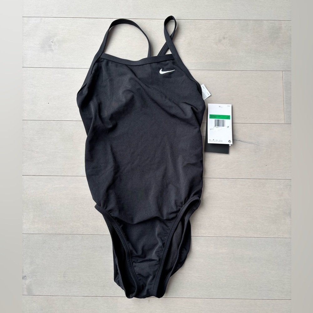 Nike Women's Hydrastrong Racerback One Piece Swimsuit size 30/4